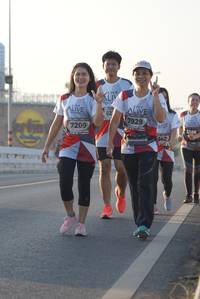 BIB: 7929, 7209, 3106, 342
                            <button type="button" onclick="openModal(6425469)" class="btn btn-primary btn-sm float-right btn-popup" data-toggle="modal" data-target=".modal-high-quality">
                        <i class="fas fa-shopping-cart"></i> Add to Cart
                    </button>
                                            <button type="button" onclick="isThisMe(6425469, true)" class="btn btn-success btn-sm float-right btn-popup btn-isme hidden" data-toggle="tooltip" data-placement="bottom" title="นี่คือรูปของคุณใช่ไหม คลิกที่นี่เพื่อเอาเข้าอัลบั้ม">
                        <i class="fas fa-plus"></i> Add to album
                    </button>
                    <button type="button" onclick="isThisMe(6425469, false)" class="btn btn-warning btn-sm float-right btn-popup btn-isnotme hidden">
                        <i class="fas fa-ban"></i> Remove from album
                    </button>