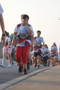 BIB: 7303, 043
                            <button type="button" onclick="openModal(6416646)" class="btn btn-primary btn-sm float-right btn-popup" data-toggle="modal" data-target=".modal-high-quality">
                        <i class="fas fa-shopping-cart"></i> Add to Cart
                    </button>
                                            <button type="button" onclick="isThisMe(6416646, true)" class="btn btn-success btn-sm float-right btn-popup btn-isme hidden" data-toggle="tooltip" data-placement="bottom" title="นี่คือรูปของคุณใช่ไหม คลิกที่นี่เพื่อเอาเข้าอัลบั้ม">
                        <i class="fas fa-plus"></i> Add to album
                    </button>
                    <button type="button" onclick="isThisMe(6416646, false)" class="btn btn-warning btn-sm float-right btn-popup btn-isnotme hidden">
                        <i class="fas fa-ban"></i> Remove from album
                    </button>