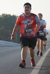 BIB: 3770, 128, 2638
                            <button type="button" onclick="openModal(6422655)" class="btn btn-primary btn-sm float-right btn-popup" data-toggle="modal" data-target=".modal-high-quality">
                        <i class="fas fa-shopping-cart"></i> Add to Cart
                    </button>
                                            <button type="button" onclick="isThisMe(6422655, true)" class="btn btn-success btn-sm float-right btn-popup btn-isme hidden" data-toggle="tooltip" data-placement="bottom" title="นี่คือรูปของคุณใช่ไหม คลิกที่นี่เพื่อเอาเข้าอัลบั้ม">
                        <i class="fas fa-plus"></i> Add to album
                    </button>
                    <button type="button" onclick="isThisMe(6422655, false)" class="btn btn-warning btn-sm float-right btn-popup btn-isnotme hidden">
                        <i class="fas fa-ban"></i> Remove from album
                    </button>