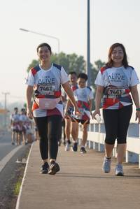 BIB: 7462, 7461
                            <button type="button" onclick="openModal(6425763)" class="btn btn-primary btn-sm float-right btn-popup" data-toggle="modal" data-target=".modal-high-quality">
                        <i class="fas fa-shopping-cart"></i> Add to Cart
                    </button>
                                            <button type="button" onclick="isThisMe(6425763, true)" class="btn btn-success btn-sm float-right btn-popup btn-isme hidden" data-toggle="tooltip" data-placement="bottom" title="นี่คือรูปของคุณใช่ไหม คลิกที่นี่เพื่อเอาเข้าอัลบั้ม">
                        <i class="fas fa-plus"></i> Add to album
                    </button>
                    <button type="button" onclick="isThisMe(6425763, false)" class="btn btn-warning btn-sm float-right btn-popup btn-isnotme hidden">
                        <i class="fas fa-ban"></i> Remove from album
                    </button>