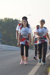 BIB: 7929, 7209
                            <button type="button" onclick="openModal(6425445)" class="btn btn-primary btn-sm float-right btn-popup" data-toggle="modal" data-target=".modal-high-quality">
                        <i class="fas fa-shopping-cart"></i> Add to Cart
                    </button>
                                            <button type="button" onclick="isThisMe(6425445, true)" class="btn btn-success btn-sm float-right btn-popup btn-isme hidden" data-toggle="tooltip" data-placement="bottom" title="นี่คือรูปของคุณใช่ไหม คลิกที่นี่เพื่อเอาเข้าอัลบั้ม">
                        <i class="fas fa-plus"></i> Add to album
                    </button>
                    <button type="button" onclick="isThisMe(6425445, false)" class="btn btn-warning btn-sm float-right btn-popup btn-isnotme hidden">
                        <i class="fas fa-ban"></i> Remove from album
                    </button>