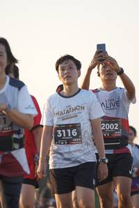 BIB: 2002, 3116, 128
                            <button type="button" onclick="openModal(6415130)" class="btn btn-primary btn-sm float-right btn-popup" data-toggle="modal" data-target=".modal-high-quality">
                        <i class="fas fa-shopping-cart"></i> Add to Cart
                    </button>
                                            <button type="button" onclick="isThisMe(6415130, true)" class="btn btn-success btn-sm float-right btn-popup btn-isme hidden" data-toggle="tooltip" data-placement="bottom" title="นี่คือรูปของคุณใช่ไหม คลิกที่นี่เพื่อเอาเข้าอัลบั้ม">
                        <i class="fas fa-plus"></i> Add to album
                    </button>
                    <button type="button" onclick="isThisMe(6415130, false)" class="btn btn-warning btn-sm float-right btn-popup btn-isnotme hidden">
                        <i class="fas fa-ban"></i> Remove from album
                    </button>