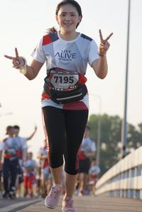 BIB: 7195
                            <button type="button" onclick="openModal(6416559)" class="btn btn-primary btn-sm float-right btn-popup" data-toggle="modal" data-target=".modal-high-quality">
                        <i class="fas fa-shopping-cart"></i> Add to Cart
                    </button>
                                            <button type="button" onclick="isThisMe(6416559, true)" class="btn btn-success btn-sm float-right btn-popup btn-isme hidden" data-toggle="tooltip" data-placement="bottom" title="นี่คือรูปของคุณใช่ไหม คลิกที่นี่เพื่อเอาเข้าอัลบั้ม">
                        <i class="fas fa-plus"></i> Add to album
                    </button>
                    <button type="button" onclick="isThisMe(6416559, false)" class="btn btn-warning btn-sm float-right btn-popup btn-isnotme hidden">
                        <i class="fas fa-ban"></i> Remove from album
                    </button>