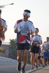 BIB: 7734, 2152, 7712
                            <button type="button" onclick="openModal(6416109)" class="btn btn-primary btn-sm float-right btn-popup" data-toggle="modal" data-target=".modal-high-quality">
                        <i class="fas fa-shopping-cart"></i> Add to Cart
                    </button>
                                            <button type="button" onclick="isThisMe(6416109, true)" class="btn btn-success btn-sm float-right btn-popup btn-isme hidden" data-toggle="tooltip" data-placement="bottom" title="นี่คือรูปของคุณใช่ไหม คลิกที่นี่เพื่อเอาเข้าอัลบั้ม">
                        <i class="fas fa-plus"></i> Add to album
                    </button>
                    <button type="button" onclick="isThisMe(6416109, false)" class="btn btn-warning btn-sm float-right btn-popup btn-isnotme hidden">
                        <i class="fas fa-ban"></i> Remove from album
                    </button>