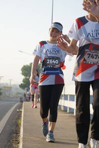 BIB: 747, 2640
                            <button type="button" onclick="openModal(6423096)" class="btn btn-primary btn-sm float-right btn-popup" data-toggle="modal" data-target=".modal-high-quality">
                        <i class="fas fa-shopping-cart"></i> Add to Cart
                    </button>
                                            <button type="button" onclick="isThisMe(6423096, true)" class="btn btn-success btn-sm float-right btn-popup btn-isme hidden" data-toggle="tooltip" data-placement="bottom" title="นี่คือรูปของคุณใช่ไหม คลิกที่นี่เพื่อเอาเข้าอัลบั้ม">
                        <i class="fas fa-plus"></i> Add to album
                    </button>
                    <button type="button" onclick="isThisMe(6423096, false)" class="btn btn-warning btn-sm float-right btn-popup btn-isnotme hidden">
                        <i class="fas fa-ban"></i> Remove from album
                    </button>