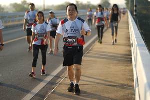 BIB: 7289, 2067, 188
                            <button type="button" onclick="openModal(6450115)" class="btn btn-primary btn-sm float-right btn-popup" data-toggle="modal" data-target=".modal-high-quality">
                        <i class="fas fa-shopping-cart"></i> Add to Cart
                    </button>
                                            <button type="button" onclick="isThisMe(6450115, true)" class="btn btn-success btn-sm float-right btn-popup btn-isme hidden" data-toggle="tooltip" data-placement="bottom" title="นี่คือรูปของคุณใช่ไหม คลิกที่นี่เพื่อเอาเข้าอัลบั้ม">
                        <i class="fas fa-plus"></i> Add to album
                    </button>
                    <button type="button" onclick="isThisMe(6450115, false)" class="btn btn-warning btn-sm float-right btn-popup btn-isnotme hidden">
                        <i class="fas fa-ban"></i> Remove from album
                    </button>