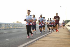 BIB: 7370
                            <button type="button" onclick="openModal(6441048)" class="btn btn-primary btn-sm float-right btn-popup" data-toggle="modal" data-target=".modal-high-quality">
                        <i class="fas fa-shopping-cart"></i> Add to Cart
                    </button>
                                            <button type="button" onclick="isThisMe(6441048, true)" class="btn btn-success btn-sm float-right btn-popup btn-isme hidden" data-toggle="tooltip" data-placement="bottom" title="นี่คือรูปของคุณใช่ไหม คลิกที่นี่เพื่อเอาเข้าอัลบั้ม">
                        <i class="fas fa-plus"></i> Add to album
                    </button>
                    <button type="button" onclick="isThisMe(6441048, false)" class="btn btn-warning btn-sm float-right btn-popup btn-isnotme hidden">
                        <i class="fas fa-ban"></i> Remove from album
                    </button>