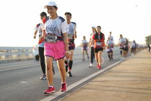 BIB: 7041
                            <button type="button" onclick="openModal(6442139)" class="btn btn-primary btn-sm float-right btn-popup" data-toggle="modal" data-target=".modal-high-quality">
                        <i class="fas fa-shopping-cart"></i> Add to Cart
                    </button>
                                            <button type="button" onclick="isThisMe(6442139, true)" class="btn btn-success btn-sm float-right btn-popup btn-isme hidden" data-toggle="tooltip" data-placement="bottom" title="นี่คือรูปของคุณใช่ไหม คลิกที่นี่เพื่อเอาเข้าอัลบั้ม">
                        <i class="fas fa-plus"></i> Add to album
                    </button>
                    <button type="button" onclick="isThisMe(6442139, false)" class="btn btn-warning btn-sm float-right btn-popup btn-isnotme hidden">
                        <i class="fas fa-ban"></i> Remove from album
                    </button>