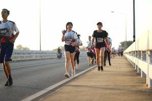 BIB: 2062, 745, 7311
                            <button type="button" onclick="openModal(6444348)" class="btn btn-primary btn-sm float-right btn-popup" data-toggle="modal" data-target=".modal-high-quality">
                        <i class="fas fa-shopping-cart"></i> Add to Cart
                    </button>
                                            <button type="button" onclick="isThisMe(6444348, true)" class="btn btn-success btn-sm float-right btn-popup btn-isme hidden" data-toggle="tooltip" data-placement="bottom" title="นี่คือรูปของคุณใช่ไหม คลิกที่นี่เพื่อเอาเข้าอัลบั้ม">
                        <i class="fas fa-plus"></i> Add to album
                    </button>
                    <button type="button" onclick="isThisMe(6444348, false)" class="btn btn-warning btn-sm float-right btn-popup btn-isnotme hidden">
                        <i class="fas fa-ban"></i> Remove from album
                    </button>