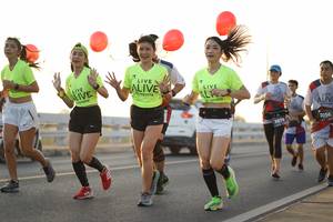 BIB: 3056, 3875
                            <button type="button" onclick="openModal(6434521)" class="btn btn-primary btn-sm float-right btn-popup" data-toggle="modal" data-target=".modal-high-quality">
                        <i class="fas fa-shopping-cart"></i> Add to Cart
                    </button>
                                            <button type="button" onclick="isThisMe(6434521, true)" class="btn btn-success btn-sm float-right btn-popup btn-isme hidden" data-toggle="tooltip" data-placement="bottom" title="นี่คือรูปของคุณใช่ไหม คลิกที่นี่เพื่อเอาเข้าอัลบั้ม">
                        <i class="fas fa-plus"></i> Add to album
                    </button>
                    <button type="button" onclick="isThisMe(6434521, false)" class="btn btn-warning btn-sm float-right btn-popup btn-isnotme hidden">
                        <i class="fas fa-ban"></i> Remove from album
                    </button>