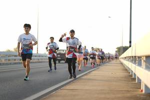 BIB: 3701
                            <button type="button" onclick="openModal(6436241)" class="btn btn-primary btn-sm float-right btn-popup" data-toggle="modal" data-target=".modal-high-quality">
                        <i class="fas fa-shopping-cart"></i> Add to Cart
                    </button>
                                            <button type="button" onclick="isThisMe(6436241, true)" class="btn btn-success btn-sm float-right btn-popup btn-isme hidden" data-toggle="tooltip" data-placement="bottom" title="นี่คือรูปของคุณใช่ไหม คลิกที่นี่เพื่อเอาเข้าอัลบั้ม">
                        <i class="fas fa-plus"></i> Add to album
                    </button>
                    <button type="button" onclick="isThisMe(6436241, false)" class="btn btn-warning btn-sm float-right btn-popup btn-isnotme hidden">
                        <i class="fas fa-ban"></i> Remove from album
                    </button>