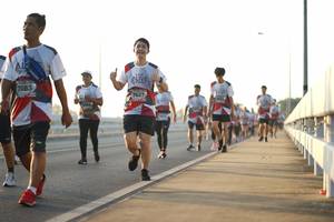 BIB: 7083, 7627
                            <button type="button" onclick="openModal(6444979)" class="btn btn-primary btn-sm float-right btn-popup" data-toggle="modal" data-target=".modal-high-quality">
                        <i class="fas fa-shopping-cart"></i> Add to Cart
                    </button>
                                            <button type="button" onclick="isThisMe(6444979, true)" class="btn btn-success btn-sm float-right btn-popup btn-isme hidden" data-toggle="tooltip" data-placement="bottom" title="นี่คือรูปของคุณใช่ไหม คลิกที่นี่เพื่อเอาเข้าอัลบั้ม">
                        <i class="fas fa-plus"></i> Add to album
                    </button>
                    <button type="button" onclick="isThisMe(6444979, false)" class="btn btn-warning btn-sm float-right btn-popup btn-isnotme hidden">
                        <i class="fas fa-ban"></i> Remove from album
                    </button>