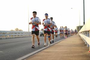 BIB: 300, 2982
                            <button type="button" onclick="openModal(6437531)" class="btn btn-primary btn-sm float-right btn-popup" data-toggle="modal" data-target=".modal-high-quality">
                        <i class="fas fa-shopping-cart"></i> Add to Cart
                    </button>
                                            <button type="button" onclick="isThisMe(6437531, true)" class="btn btn-success btn-sm float-right btn-popup btn-isme hidden" data-toggle="tooltip" data-placement="bottom" title="นี่คือรูปของคุณใช่ไหม คลิกที่นี่เพื่อเอาเข้าอัลบั้ม">
                        <i class="fas fa-plus"></i> Add to album
                    </button>
                    <button type="button" onclick="isThisMe(6437531, false)" class="btn btn-warning btn-sm float-right btn-popup btn-isnotme hidden">
                        <i class="fas fa-ban"></i> Remove from album
                    </button>