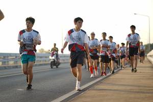 BIB: 6922
                            <button type="button" onclick="openModal(6443172)" class="btn btn-primary btn-sm float-right btn-popup" data-toggle="modal" data-target=".modal-high-quality">
                        <i class="fas fa-shopping-cart"></i> Add to Cart
                    </button>
                                            <button type="button" onclick="isThisMe(6443172, true)" class="btn btn-success btn-sm float-right btn-popup btn-isme hidden" data-toggle="tooltip" data-placement="bottom" title="นี่คือรูปของคุณใช่ไหม คลิกที่นี่เพื่อเอาเข้าอัลบั้ม">
                        <i class="fas fa-plus"></i> Add to album
                    </button>
                    <button type="button" onclick="isThisMe(6443172, false)" class="btn btn-warning btn-sm float-right btn-popup btn-isnotme hidden">
                        <i class="fas fa-ban"></i> Remove from album
                    </button>