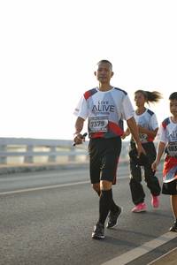 BIB: 7379, 693
                            <button type="button" onclick="openModal(6446828)" class="btn btn-primary btn-sm float-right btn-popup" data-toggle="modal" data-target=".modal-high-quality">
                        <i class="fas fa-shopping-cart"></i> Add to Cart
                    </button>
                                            <button type="button" onclick="isThisMe(6446828, true)" class="btn btn-success btn-sm float-right btn-popup btn-isme hidden" data-toggle="tooltip" data-placement="bottom" title="นี่คือรูปของคุณใช่ไหม คลิกที่นี่เพื่อเอาเข้าอัลบั้ม">
                        <i class="fas fa-plus"></i> Add to album
                    </button>
                    <button type="button" onclick="isThisMe(6446828, false)" class="btn btn-warning btn-sm float-right btn-popup btn-isnotme hidden">
                        <i class="fas fa-ban"></i> Remove from album
                    </button>