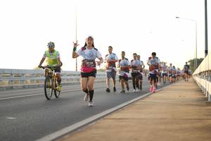 BIB: 3118
                            <button type="button" onclick="openModal(6437563)" class="btn btn-primary btn-sm float-right btn-popup" data-toggle="modal" data-target=".modal-high-quality">
                        <i class="fas fa-shopping-cart"></i> Add to Cart
                    </button>
                                            <button type="button" onclick="isThisMe(6437563, true)" class="btn btn-success btn-sm float-right btn-popup btn-isme hidden" data-toggle="tooltip" data-placement="bottom" title="นี่คือรูปของคุณใช่ไหม คลิกที่นี่เพื่อเอาเข้าอัลบั้ม">
                        <i class="fas fa-plus"></i> Add to album
                    </button>
                    <button type="button" onclick="isThisMe(6437563, false)" class="btn btn-warning btn-sm float-right btn-popup btn-isnotme hidden">
                        <i class="fas fa-ban"></i> Remove from album
                    </button>