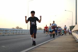 BIB: 888
                            <button type="button" onclick="openModal(6427625)" class="btn btn-primary btn-sm float-right btn-popup" data-toggle="modal" data-target=".modal-high-quality">
                        <i class="fas fa-shopping-cart"></i> Add to Cart
                    </button>
                                            <button type="button" onclick="isThisMe(6427625, true)" class="btn btn-success btn-sm float-right btn-popup btn-isme hidden" data-toggle="tooltip" data-placement="bottom" title="นี่คือรูปของคุณใช่ไหม คลิกที่นี่เพื่อเอาเข้าอัลบั้ม">
                        <i class="fas fa-plus"></i> Add to album
                    </button>
                    <button type="button" onclick="isThisMe(6427625, false)" class="btn btn-warning btn-sm float-right btn-popup btn-isnotme hidden">
                        <i class="fas fa-ban"></i> Remove from album
                    </button>