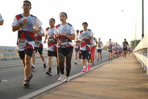 BIB: 2845, 6167, 3608
                            <button type="button" onclick="openModal(6437647)" class="btn btn-primary btn-sm float-right btn-popup" data-toggle="modal" data-target=".modal-high-quality">
                        <i class="fas fa-shopping-cart"></i> Add to Cart
                    </button>
                                            <button type="button" onclick="isThisMe(6437647, true)" class="btn btn-success btn-sm float-right btn-popup btn-isme hidden" data-toggle="tooltip" data-placement="bottom" title="นี่คือรูปของคุณใช่ไหม คลิกที่นี่เพื่อเอาเข้าอัลบั้ม">
                        <i class="fas fa-plus"></i> Add to album
                    </button>
                    <button type="button" onclick="isThisMe(6437647, false)" class="btn btn-warning btn-sm float-right btn-popup btn-isnotme hidden">
                        <i class="fas fa-ban"></i> Remove from album
                    </button>