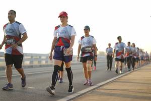 BIB: 2988, 2196
                            <button type="button" onclick="openModal(6445497)" class="btn btn-primary btn-sm float-right btn-popup" data-toggle="modal" data-target=".modal-high-quality">
                        <i class="fas fa-shopping-cart"></i> Add to Cart
                    </button>
                                            <button type="button" onclick="isThisMe(6445497, true)" class="btn btn-success btn-sm float-right btn-popup btn-isme hidden" data-toggle="tooltip" data-placement="bottom" title="นี่คือรูปของคุณใช่ไหม คลิกที่นี่เพื่อเอาเข้าอัลบั้ม">
                        <i class="fas fa-plus"></i> Add to album
                    </button>
                    <button type="button" onclick="isThisMe(6445497, false)" class="btn btn-warning btn-sm float-right btn-popup btn-isnotme hidden">
                        <i class="fas fa-ban"></i> Remove from album
                    </button>