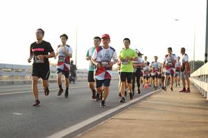 BIB: 411, 7773, 2992
                            <button type="button" onclick="openModal(6438438)" class="btn btn-primary btn-sm float-right btn-popup" data-toggle="modal" data-target=".modal-high-quality">
                        <i class="fas fa-shopping-cart"></i> Add to Cart
                    </button>
                                            <button type="button" onclick="isThisMe(6438438, true)" class="btn btn-success btn-sm float-right btn-popup btn-isme hidden" data-toggle="tooltip" data-placement="bottom" title="นี่คือรูปของคุณใช่ไหม คลิกที่นี่เพื่อเอาเข้าอัลบั้ม">
                        <i class="fas fa-plus"></i> Add to album
                    </button>
                    <button type="button" onclick="isThisMe(6438438, false)" class="btn btn-warning btn-sm float-right btn-popup btn-isnotme hidden">
                        <i class="fas fa-ban"></i> Remove from album
                    </button>