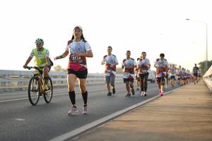 BIB: 3118
                            <button type="button" onclick="openModal(6437599)" class="btn btn-primary btn-sm float-right btn-popup" data-toggle="modal" data-target=".modal-high-quality">
                        <i class="fas fa-shopping-cart"></i> Add to Cart
                    </button>
                                            <button type="button" onclick="isThisMe(6437599, true)" class="btn btn-success btn-sm float-right btn-popup btn-isme hidden" data-toggle="tooltip" data-placement="bottom" title="นี่คือรูปของคุณใช่ไหม คลิกที่นี่เพื่อเอาเข้าอัลบั้ม">
                        <i class="fas fa-plus"></i> Add to album
                    </button>
                    <button type="button" onclick="isThisMe(6437599, false)" class="btn btn-warning btn-sm float-right btn-popup btn-isnotme hidden">
                        <i class="fas fa-ban"></i> Remove from album
                    </button>