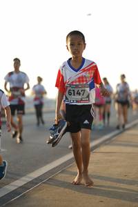 BIB: 6147
                            <button type="button" onclick="openModal(6447186)" class="btn btn-primary btn-sm float-right btn-popup" data-toggle="modal" data-target=".modal-high-quality">
                        <i class="fas fa-shopping-cart"></i> Add to Cart
                    </button>
                                            <button type="button" onclick="isThisMe(6447186, true)" class="btn btn-success btn-sm float-right btn-popup btn-isme hidden" data-toggle="tooltip" data-placement="bottom" title="นี่คือรูปของคุณใช่ไหม คลิกที่นี่เพื่อเอาเข้าอัลบั้ม">
                        <i class="fas fa-plus"></i> Add to album
                    </button>
                    <button type="button" onclick="isThisMe(6447186, false)" class="btn btn-warning btn-sm float-right btn-popup btn-isnotme hidden">
                        <i class="fas fa-ban"></i> Remove from album
                    </button>