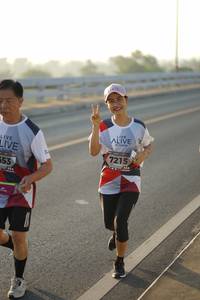 BIB: 7215, 553
                            <button type="button" onclick="openModal(6452117)" class="btn btn-primary btn-sm float-right btn-popup" data-toggle="modal" data-target=".modal-high-quality">
                        <i class="fas fa-shopping-cart"></i> Add to Cart
                    </button>
                                            <button type="button" onclick="isThisMe(6452117, true)" class="btn btn-success btn-sm float-right btn-popup btn-isme hidden" data-toggle="tooltip" data-placement="bottom" title="นี่คือรูปของคุณใช่ไหม คลิกที่นี่เพื่อเอาเข้าอัลบั้ม">
                        <i class="fas fa-plus"></i> Add to album
                    </button>
                    <button type="button" onclick="isThisMe(6452117, false)" class="btn btn-warning btn-sm float-right btn-popup btn-isnotme hidden">
                        <i class="fas fa-ban"></i> Remove from album
                    </button>