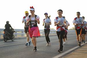 BIB: 3864, 7827, 6674
                            <button type="button" onclick="openModal(6444426)" class="btn btn-primary btn-sm float-right btn-popup" data-toggle="modal" data-target=".modal-high-quality">
                        <i class="fas fa-shopping-cart"></i> Add to Cart
                    </button>
                                            <button type="button" onclick="isThisMe(6444426, true)" class="btn btn-success btn-sm float-right btn-popup btn-isme hidden" data-toggle="tooltip" data-placement="bottom" title="นี่คือรูปของคุณใช่ไหม คลิกที่นี่เพื่อเอาเข้าอัลบั้ม">
                        <i class="fas fa-plus"></i> Add to album
                    </button>
                    <button type="button" onclick="isThisMe(6444426, false)" class="btn btn-warning btn-sm float-right btn-popup btn-isnotme hidden">
                        <i class="fas fa-ban"></i> Remove from album
                    </button>