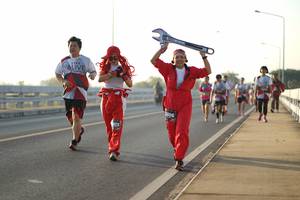 BIB: 3806, 305
                            <button type="button" onclick="openModal(6451688)" class="btn btn-primary btn-sm float-right btn-popup" data-toggle="modal" data-target=".modal-high-quality">
                        <i class="fas fa-shopping-cart"></i> Add to Cart
                    </button>
                                            <button type="button" onclick="isThisMe(6451688, true)" class="btn btn-success btn-sm float-right btn-popup btn-isme hidden" data-toggle="tooltip" data-placement="bottom" title="นี่คือรูปของคุณใช่ไหม คลิกที่นี่เพื่อเอาเข้าอัลบั้ม">
                        <i class="fas fa-plus"></i> Add to album
                    </button>
                    <button type="button" onclick="isThisMe(6451688, false)" class="btn btn-warning btn-sm float-right btn-popup btn-isnotme hidden">
                        <i class="fas fa-ban"></i> Remove from album
                    </button>