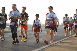 BIB: 2330, 6482, 6490
                            <button type="button" onclick="openModal(6444547)" class="btn btn-primary btn-sm float-right btn-popup" data-toggle="modal" data-target=".modal-high-quality">
                        <i class="fas fa-shopping-cart"></i> Add to Cart
                    </button>
                                            <button type="button" onclick="isThisMe(6444547, true)" class="btn btn-success btn-sm float-right btn-popup btn-isme hidden" data-toggle="tooltip" data-placement="bottom" title="นี่คือรูปของคุณใช่ไหม คลิกที่นี่เพื่อเอาเข้าอัลบั้ม">
                        <i class="fas fa-plus"></i> Add to album
                    </button>
                    <button type="button" onclick="isThisMe(6444547, false)" class="btn btn-warning btn-sm float-right btn-popup btn-isnotme hidden">
                        <i class="fas fa-ban"></i> Remove from album
                    </button>