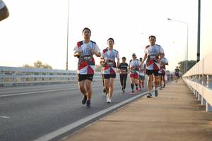 BIB: 2109, 2030, 3663
                            <button type="button" onclick="openModal(6433062)" class="btn btn-primary btn-sm float-right btn-popup" data-toggle="modal" data-target=".modal-high-quality">
                        <i class="fas fa-shopping-cart"></i> Add to Cart
                    </button>
                                            <button type="button" onclick="isThisMe(6433062, true)" class="btn btn-success btn-sm float-right btn-popup btn-isme hidden" data-toggle="tooltip" data-placement="bottom" title="นี่คือรูปของคุณใช่ไหม คลิกที่นี่เพื่อเอาเข้าอัลบั้ม">
                        <i class="fas fa-plus"></i> Add to album
                    </button>
                    <button type="button" onclick="isThisMe(6433062, false)" class="btn btn-warning btn-sm float-right btn-popup btn-isnotme hidden">
                        <i class="fas fa-ban"></i> Remove from album
                    </button>