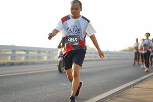 BIB: 2943
                            <button type="button" onclick="openModal(6440968)" class="btn btn-primary btn-sm float-right btn-popup" data-toggle="modal" data-target=".modal-high-quality">
                        <i class="fas fa-shopping-cart"></i> Add to Cart
                    </button>
                                            <button type="button" onclick="isThisMe(6440968, true)" class="btn btn-success btn-sm float-right btn-popup btn-isme hidden" data-toggle="tooltip" data-placement="bottom" title="นี่คือรูปของคุณใช่ไหม คลิกที่นี่เพื่อเอาเข้าอัลบั้ม">
                        <i class="fas fa-plus"></i> Add to album
                    </button>
                    <button type="button" onclick="isThisMe(6440968, false)" class="btn btn-warning btn-sm float-right btn-popup btn-isnotme hidden">
                        <i class="fas fa-ban"></i> Remove from album
                    </button>