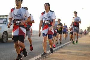 BIB: 204, 2993, 2810
                            <button type="button" onclick="openModal(6438877)" class="btn btn-primary btn-sm float-right btn-popup" data-toggle="modal" data-target=".modal-high-quality">
                        <i class="fas fa-shopping-cart"></i> Add to Cart
                    </button>
                                            <button type="button" onclick="isThisMe(6438877, true)" class="btn btn-success btn-sm float-right btn-popup btn-isme hidden" data-toggle="tooltip" data-placement="bottom" title="นี่คือรูปของคุณใช่ไหม คลิกที่นี่เพื่อเอาเข้าอัลบั้ม">
                        <i class="fas fa-plus"></i> Add to album
                    </button>
                    <button type="button" onclick="isThisMe(6438877, false)" class="btn btn-warning btn-sm float-right btn-popup btn-isnotme hidden">
                        <i class="fas fa-ban"></i> Remove from album
                    </button>