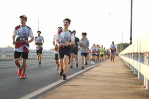 BIB: 3757
                            <button type="button" onclick="openModal(6438273)" class="btn btn-primary btn-sm float-right btn-popup" data-toggle="modal" data-target=".modal-high-quality">
                        <i class="fas fa-shopping-cart"></i> Add to Cart
                    </button>
                                            <button type="button" onclick="isThisMe(6438273, true)" class="btn btn-success btn-sm float-right btn-popup btn-isme hidden" data-toggle="tooltip" data-placement="bottom" title="นี่คือรูปของคุณใช่ไหม คลิกที่นี่เพื่อเอาเข้าอัลบั้ม">
                        <i class="fas fa-plus"></i> Add to album
                    </button>
                    <button type="button" onclick="isThisMe(6438273, false)" class="btn btn-warning btn-sm float-right btn-popup btn-isnotme hidden">
                        <i class="fas fa-ban"></i> Remove from album
                    </button>