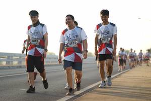 BIB: 6053, 605, 6131
                            <button type="button" onclick="openModal(6444808)" class="btn btn-primary btn-sm float-right btn-popup" data-toggle="modal" data-target=".modal-high-quality">
                        <i class="fas fa-shopping-cart"></i> Add to Cart
                    </button>
                                            <button type="button" onclick="isThisMe(6444808, true)" class="btn btn-success btn-sm float-right btn-popup btn-isme hidden" data-toggle="tooltip" data-placement="bottom" title="นี่คือรูปของคุณใช่ไหม คลิกที่นี่เพื่อเอาเข้าอัลบั้ม">
                        <i class="fas fa-plus"></i> Add to album
                    </button>
                    <button type="button" onclick="isThisMe(6444808, false)" class="btn btn-warning btn-sm float-right btn-popup btn-isnotme hidden">
                        <i class="fas fa-ban"></i> Remove from album
                    </button>