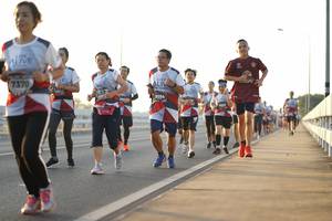 BIB: 7370, 452, 3054
                            <button type="button" onclick="openModal(6441061)" class="btn btn-primary btn-sm float-right btn-popup" data-toggle="modal" data-target=".modal-high-quality">
                        <i class="fas fa-shopping-cart"></i> Add to Cart
                    </button>
                                            <button type="button" onclick="isThisMe(6441061, true)" class="btn btn-success btn-sm float-right btn-popup btn-isme hidden" data-toggle="tooltip" data-placement="bottom" title="นี่คือรูปของคุณใช่ไหม คลิกที่นี่เพื่อเอาเข้าอัลบั้ม">
                        <i class="fas fa-plus"></i> Add to album
                    </button>
                    <button type="button" onclick="isThisMe(6441061, false)" class="btn btn-warning btn-sm float-right btn-popup btn-isnotme hidden">
                        <i class="fas fa-ban"></i> Remove from album
                    </button>