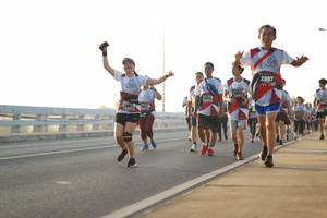 BIB: 2887, 083
                            <button type="button" onclick="openModal(6444911)" class="btn btn-primary btn-sm float-right btn-popup" data-toggle="modal" data-target=".modal-high-quality">
                        <i class="fas fa-shopping-cart"></i> Add to Cart
                    </button>
                                            <button type="button" onclick="isThisMe(6444911, true)" class="btn btn-success btn-sm float-right btn-popup btn-isme hidden" data-toggle="tooltip" data-placement="bottom" title="นี่คือรูปของคุณใช่ไหม คลิกที่นี่เพื่อเอาเข้าอัลบั้ม">
                        <i class="fas fa-plus"></i> Add to album
                    </button>
                    <button type="button" onclick="isThisMe(6444911, false)" class="btn btn-warning btn-sm float-right btn-popup btn-isnotme hidden">
                        <i class="fas fa-ban"></i> Remove from album
                    </button>