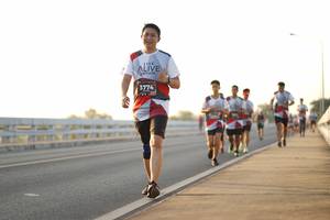 BIB: 3774
                            <button type="button" onclick="openModal(6437772)" class="btn btn-primary btn-sm float-right btn-popup" data-toggle="modal" data-target=".modal-high-quality">
                        <i class="fas fa-shopping-cart"></i> Add to Cart
                    </button>
                                            <button type="button" onclick="isThisMe(6437772, true)" class="btn btn-success btn-sm float-right btn-popup btn-isme hidden" data-toggle="tooltip" data-placement="bottom" title="นี่คือรูปของคุณใช่ไหม คลิกที่นี่เพื่อเอาเข้าอัลบั้ม">
                        <i class="fas fa-plus"></i> Add to album
                    </button>
                    <button type="button" onclick="isThisMe(6437772, false)" class="btn btn-warning btn-sm float-right btn-popup btn-isnotme hidden">
                        <i class="fas fa-ban"></i> Remove from album
                    </button>