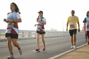 BIB: 7427, 7678, 5823
                            <button type="button" onclick="openModal(6446341)" class="btn btn-primary btn-sm float-right btn-popup" data-toggle="modal" data-target=".modal-high-quality">
                        <i class="fas fa-shopping-cart"></i> Add to Cart
                    </button>
                                            <button type="button" onclick="isThisMe(6446341, true)" class="btn btn-success btn-sm float-right btn-popup btn-isme hidden" data-toggle="tooltip" data-placement="bottom" title="นี่คือรูปของคุณใช่ไหม คลิกที่นี่เพื่อเอาเข้าอัลบั้ม">
                        <i class="fas fa-plus"></i> Add to album
                    </button>
                    <button type="button" onclick="isThisMe(6446341, false)" class="btn btn-warning btn-sm float-right btn-popup btn-isnotme hidden">
                        <i class="fas fa-ban"></i> Remove from album
                    </button>