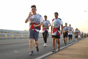 BIB: 7783, 6196
                            <button type="button" onclick="openModal(6433250)" class="btn btn-primary btn-sm float-right btn-popup" data-toggle="modal" data-target=".modal-high-quality">
                        <i class="fas fa-shopping-cart"></i> Add to Cart
                    </button>
                                            <button type="button" onclick="isThisMe(6433250, true)" class="btn btn-success btn-sm float-right btn-popup btn-isme hidden" data-toggle="tooltip" data-placement="bottom" title="นี่คือรูปของคุณใช่ไหม คลิกที่นี่เพื่อเอาเข้าอัลบั้ม">
                        <i class="fas fa-plus"></i> Add to album
                    </button>
                    <button type="button" onclick="isThisMe(6433250, false)" class="btn btn-warning btn-sm float-right btn-popup btn-isnotme hidden">
                        <i class="fas fa-ban"></i> Remove from album
                    </button>