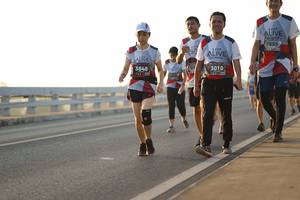 BIB: 7695, 3010, 3848
                            <button type="button" onclick="openModal(6443597)" class="btn btn-primary btn-sm float-right btn-popup" data-toggle="modal" data-target=".modal-high-quality">
                        <i class="fas fa-shopping-cart"></i> Add to Cart
                    </button>
                                            <button type="button" onclick="isThisMe(6443597, true)" class="btn btn-success btn-sm float-right btn-popup btn-isme hidden" data-toggle="tooltip" data-placement="bottom" title="นี่คือรูปของคุณใช่ไหม คลิกที่นี่เพื่อเอาเข้าอัลบั้ม">
                        <i class="fas fa-plus"></i> Add to album
                    </button>
                    <button type="button" onclick="isThisMe(6443597, false)" class="btn btn-warning btn-sm float-right btn-popup btn-isnotme hidden">
                        <i class="fas fa-ban"></i> Remove from album
                    </button>