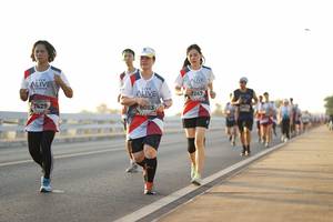 BIB: 1247, 7429, 6083
                            <button type="button" onclick="openModal(6442235)" class="btn btn-primary btn-sm float-right btn-popup" data-toggle="modal" data-target=".modal-high-quality">
                        <i class="fas fa-shopping-cart"></i> Add to Cart
                    </button>
                                            <button type="button" onclick="isThisMe(6442235, true)" class="btn btn-success btn-sm float-right btn-popup btn-isme hidden" data-toggle="tooltip" data-placement="bottom" title="นี่คือรูปของคุณใช่ไหม คลิกที่นี่เพื่อเอาเข้าอัลบั้ม">
                        <i class="fas fa-plus"></i> Add to album
                    </button>
                    <button type="button" onclick="isThisMe(6442235, false)" class="btn btn-warning btn-sm float-right btn-popup btn-isnotme hidden">
                        <i class="fas fa-ban"></i> Remove from album
                    </button>