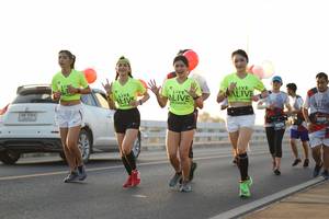 BIB: 3056, 875
                            <button type="button" onclick="openModal(6434508)" class="btn btn-primary btn-sm float-right btn-popup" data-toggle="modal" data-target=".modal-high-quality">
                        <i class="fas fa-shopping-cart"></i> Add to Cart
                    </button>
                                            <button type="button" onclick="isThisMe(6434508, true)" class="btn btn-success btn-sm float-right btn-popup btn-isme hidden" data-toggle="tooltip" data-placement="bottom" title="นี่คือรูปของคุณใช่ไหม คลิกที่นี่เพื่อเอาเข้าอัลบั้ม">
                        <i class="fas fa-plus"></i> Add to album
                    </button>
                    <button type="button" onclick="isThisMe(6434508, false)" class="btn btn-warning btn-sm float-right btn-popup btn-isnotme hidden">
                        <i class="fas fa-ban"></i> Remove from album
                    </button>