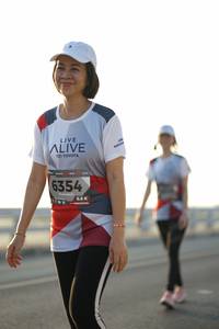 BIB: 6354
                            <button type="button" onclick="openModal(6446796)" class="btn btn-primary btn-sm float-right btn-popup" data-toggle="modal" data-target=".modal-high-quality">
                        <i class="fas fa-shopping-cart"></i> Add to Cart
                    </button>
                                            <button type="button" onclick="isThisMe(6446796, true)" class="btn btn-success btn-sm float-right btn-popup btn-isme hidden" data-toggle="tooltip" data-placement="bottom" title="นี่คือรูปของคุณใช่ไหม คลิกที่นี่เพื่อเอาเข้าอัลบั้ม">
                        <i class="fas fa-plus"></i> Add to album
                    </button>
                    <button type="button" onclick="isThisMe(6446796, false)" class="btn btn-warning btn-sm float-right btn-popup btn-isnotme hidden">
                        <i class="fas fa-ban"></i> Remove from album
                    </button>