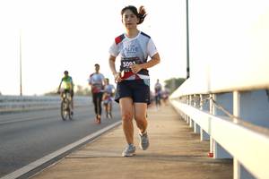 BIB: 309
                            <button type="button" onclick="openModal(6440559)" class="btn btn-primary btn-sm float-right btn-popup" data-toggle="modal" data-target=".modal-high-quality">
                        <i class="fas fa-shopping-cart"></i> Add to Cart
                    </button>
                                            <button type="button" onclick="isThisMe(6440559, true)" class="btn btn-success btn-sm float-right btn-popup btn-isme hidden" data-toggle="tooltip" data-placement="bottom" title="นี่คือรูปของคุณใช่ไหม คลิกที่นี่เพื่อเอาเข้าอัลบั้ม">
                        <i class="fas fa-plus"></i> Add to album
                    </button>
                    <button type="button" onclick="isThisMe(6440559, false)" class="btn btn-warning btn-sm float-right btn-popup btn-isnotme hidden">
                        <i class="fas fa-ban"></i> Remove from album
                    </button>