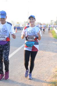 BIB: 4105, 104
                            <button type="button" onclick="openModal(6431661)" class="btn btn-primary btn-sm float-right btn-popup" data-toggle="modal" data-target=".modal-high-quality">
                        <i class="fas fa-shopping-cart"></i> Add to Cart
                    </button>
                                            <button type="button" onclick="isThisMe(6431661, true)" class="btn btn-success btn-sm float-right btn-popup btn-isme hidden" data-toggle="tooltip" data-placement="bottom" title="นี่คือรูปของคุณใช่ไหม คลิกที่นี่เพื่อเอาเข้าอัลบั้ม">
                        <i class="fas fa-plus"></i> Add to album
                    </button>
                    <button type="button" onclick="isThisMe(6431661, false)" class="btn btn-warning btn-sm float-right btn-popup btn-isnotme hidden">
                        <i class="fas fa-ban"></i> Remove from album
                    </button>