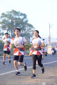 BIB: 6813, 042
                            <button type="button" onclick="openModal(6430877)" class="btn btn-primary btn-sm float-right btn-popup" data-toggle="modal" data-target=".modal-high-quality">
                        <i class="fas fa-shopping-cart"></i> Add to Cart
                    </button>
                                            <button type="button" onclick="isThisMe(6430877, true)" class="btn btn-success btn-sm float-right btn-popup btn-isme hidden" data-toggle="tooltip" data-placement="bottom" title="นี่คือรูปของคุณใช่ไหม คลิกที่นี่เพื่อเอาเข้าอัลบั้ม">
                        <i class="fas fa-plus"></i> Add to album
                    </button>
                    <button type="button" onclick="isThisMe(6430877, false)" class="btn btn-warning btn-sm float-right btn-popup btn-isnotme hidden">
                        <i class="fas fa-ban"></i> Remove from album
                    </button>