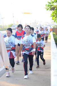 BIB: 6556, 6422, 6550
                            <button type="button" onclick="openModal(6431929)" class="btn btn-primary btn-sm float-right btn-popup" data-toggle="modal" data-target=".modal-high-quality">
                        <i class="fas fa-shopping-cart"></i> Add to Cart
                    </button>
                                            <button type="button" onclick="isThisMe(6431929, true)" class="btn btn-success btn-sm float-right btn-popup btn-isme hidden" data-toggle="tooltip" data-placement="bottom" title="นี่คือรูปของคุณใช่ไหม คลิกที่นี่เพื่อเอาเข้าอัลบั้ม">
                        <i class="fas fa-plus"></i> Add to album
                    </button>
                    <button type="button" onclick="isThisMe(6431929, false)" class="btn btn-warning btn-sm float-right btn-popup btn-isnotme hidden">
                        <i class="fas fa-ban"></i> Remove from album
                    </button>