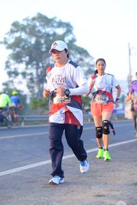 BIB: 6748
                            <button type="button" onclick="openModal(6429137)" class="btn btn-primary btn-sm float-right btn-popup" data-toggle="modal" data-target=".modal-high-quality">
                        <i class="fas fa-shopping-cart"></i> Add to Cart
                    </button>
                                            <button type="button" onclick="isThisMe(6429137, true)" class="btn btn-success btn-sm float-right btn-popup btn-isme hidden" data-toggle="tooltip" data-placement="bottom" title="นี่คือรูปของคุณใช่ไหม คลิกที่นี่เพื่อเอาเข้าอัลบั้ม">
                        <i class="fas fa-plus"></i> Add to album
                    </button>
                    <button type="button" onclick="isThisMe(6429137, false)" class="btn btn-warning btn-sm float-right btn-popup btn-isnotme hidden">
                        <i class="fas fa-ban"></i> Remove from album
                    </button>