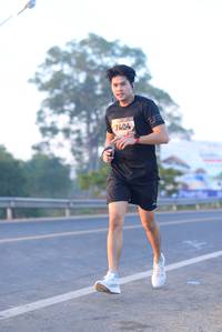 BIB: 404
                            <button type="button" onclick="openModal(6428857)" class="btn btn-primary btn-sm float-right btn-popup" data-toggle="modal" data-target=".modal-high-quality">
                        <i class="fas fa-shopping-cart"></i> Add to Cart
                    </button>
                                            <button type="button" onclick="isThisMe(6428857, true)" class="btn btn-success btn-sm float-right btn-popup btn-isme hidden" data-toggle="tooltip" data-placement="bottom" title="นี่คือรูปของคุณใช่ไหม คลิกที่นี่เพื่อเอาเข้าอัลบั้ม">
                        <i class="fas fa-plus"></i> Add to album
                    </button>
                    <button type="button" onclick="isThisMe(6428857, false)" class="btn btn-warning btn-sm float-right btn-popup btn-isnotme hidden">
                        <i class="fas fa-ban"></i> Remove from album
                    </button>